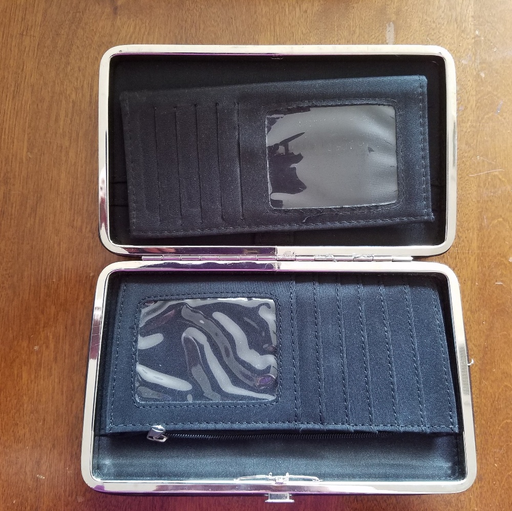 Wallet - Picture 2 of 3